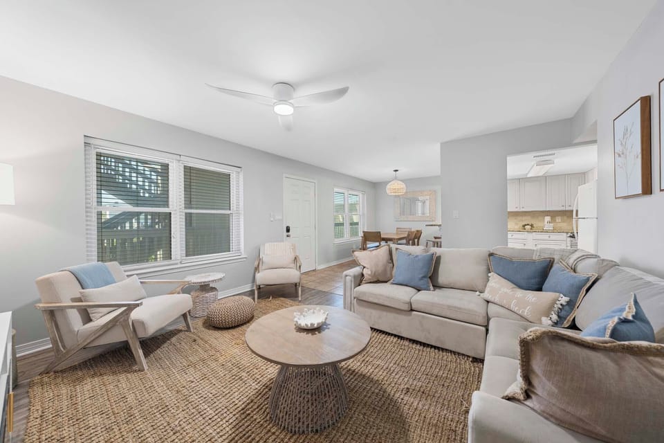 Living room at Ocean Echo 103