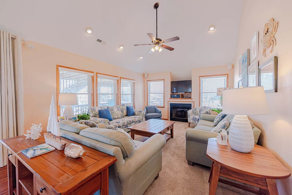 Top Level Living Area