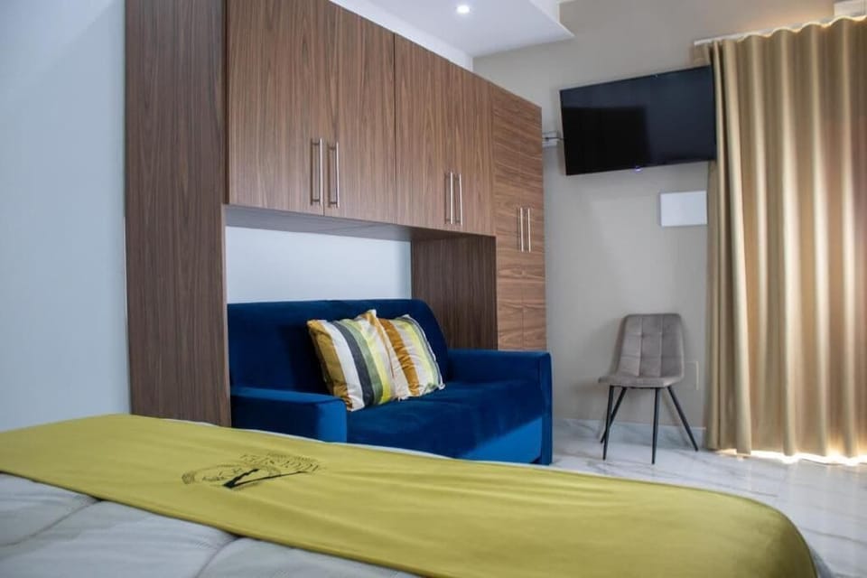 Deluxe Double Room, Balcony, Garden View | In-room safe, iron/ironing board (on request), WiFi (free)