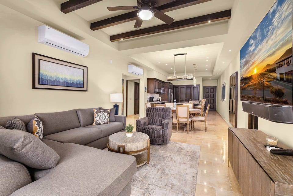 Cozy living room perfect for relaxing.
