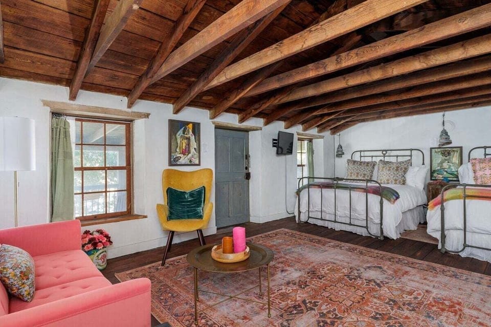 House, Multiple Beds, Patio, Garden View (Historic Rumpel Kammer) | 2 bedrooms, individually decorated, individually furnished, free WiFi