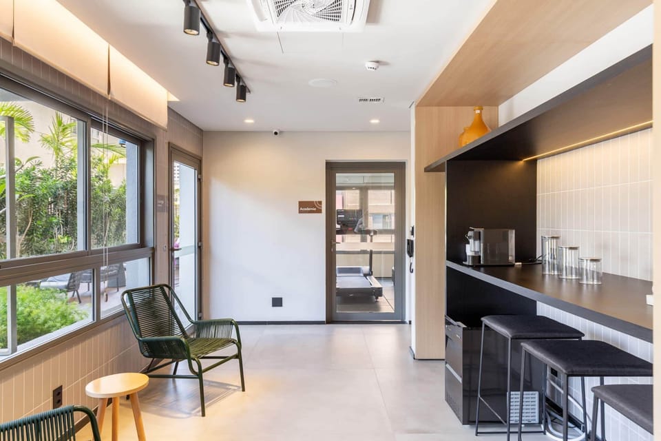 Classic Apartment | Dining