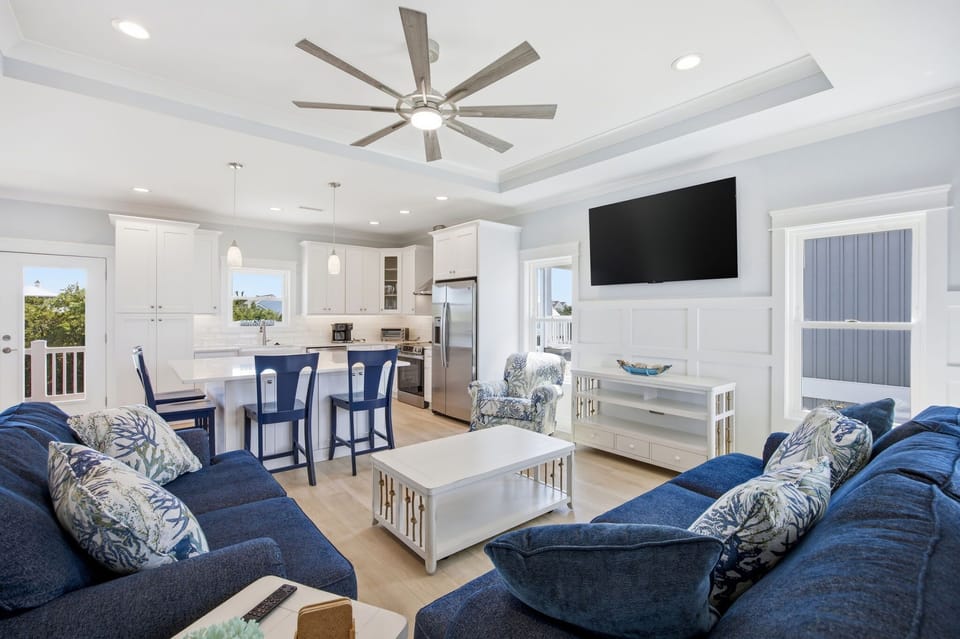 Bright, open kitchen & living area