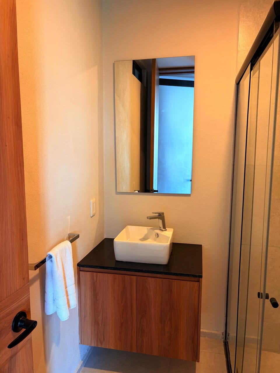 Classic Studio | Bathroom | Shower, towels, soap, shampoo