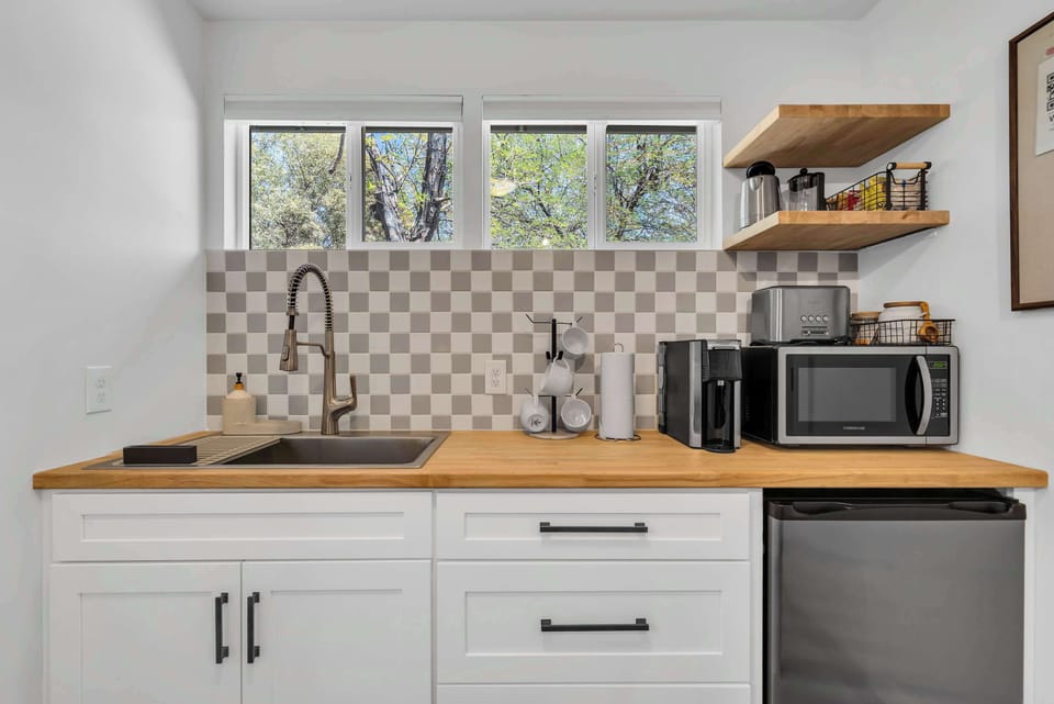 Galley Kitchenette with Large Sink, Microwave & Mini Fridge