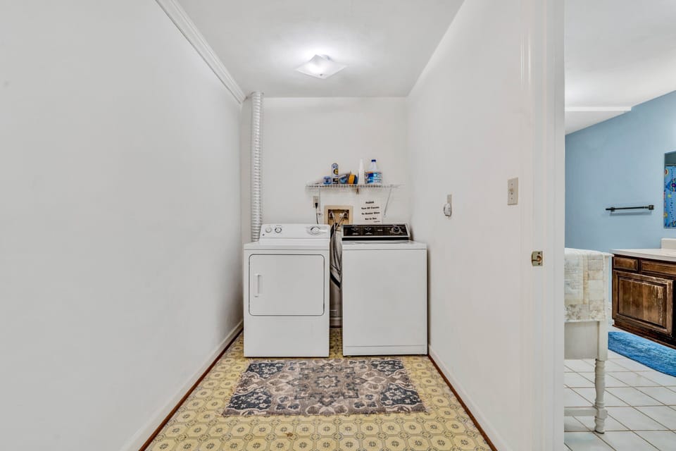 House, Multiple Beds (1 Special Place) | Laundry