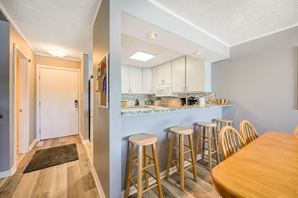 House, Multiple Beds (The Sunset Cove) | 2 bedrooms, individually decorated, individually furnished, bed sheets