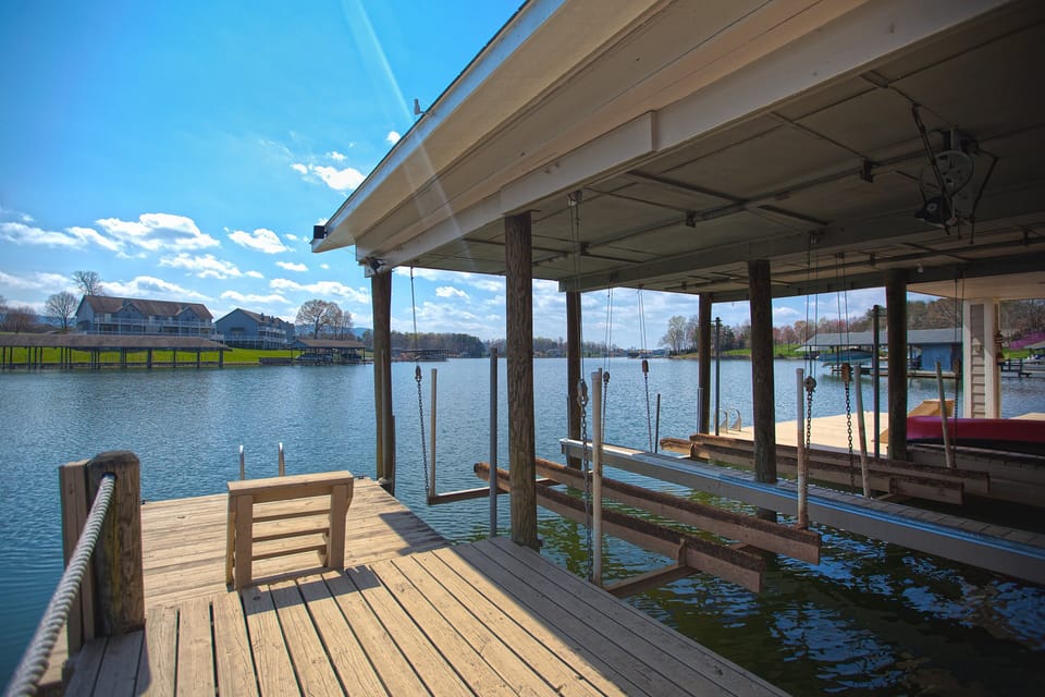Dock