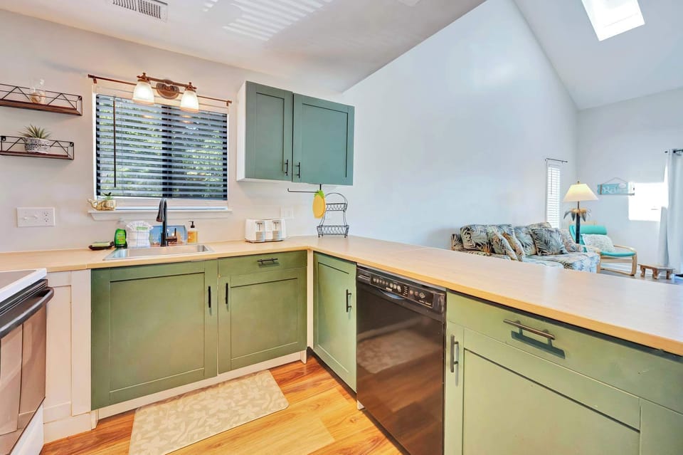  Equipped Kitchen for Your Stay
