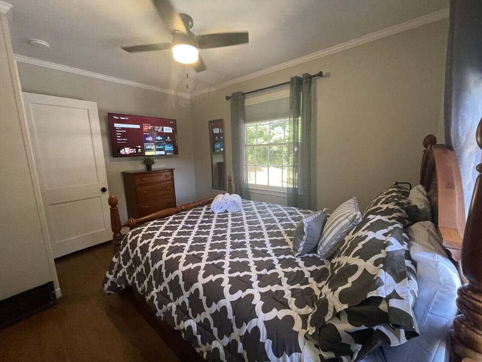 Queen Bed