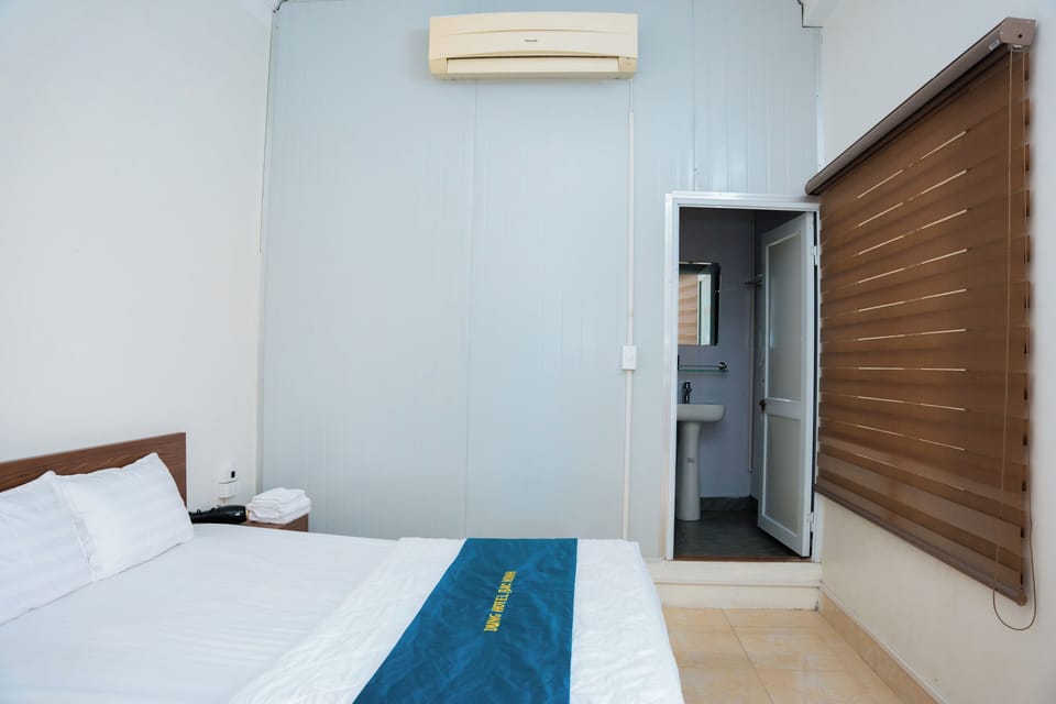 Deluxe Triple Room, 1 King Bed, Balcony, City View | Desk, laptop workspace, free WiFi