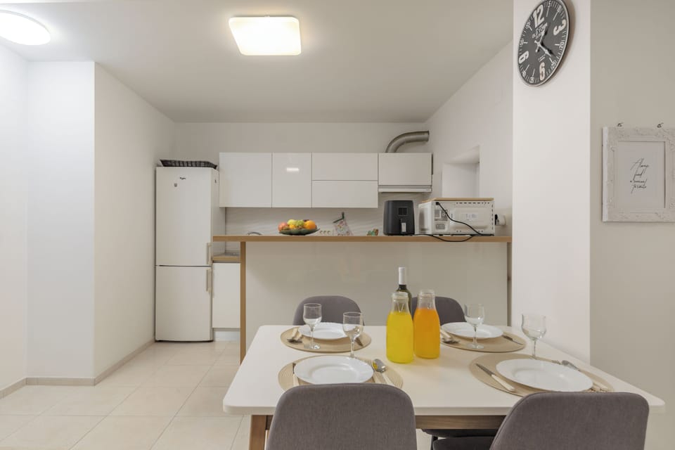 Kitchen and dining area