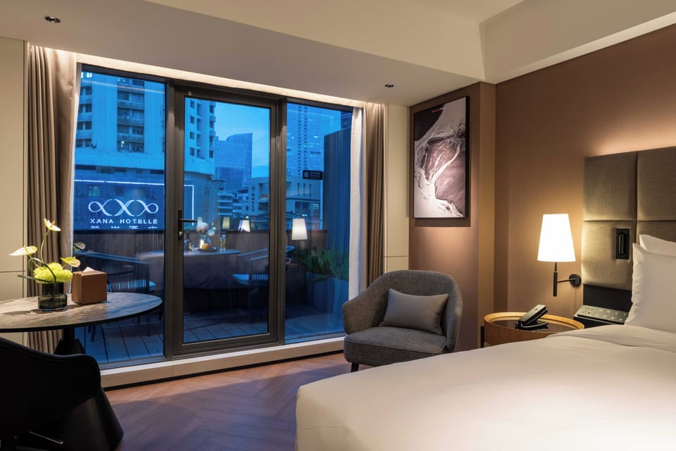 Luxury Double Room, Balcony, City View | Premium bedding, down comforters, memory foam beds, minibar (free items)