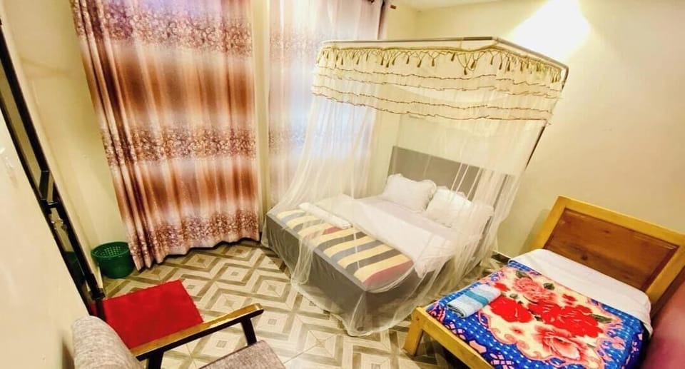 Deluxe Double Room, Balcony, Lake View | Desk, laptop workspace, iron/ironing board, free WiFi