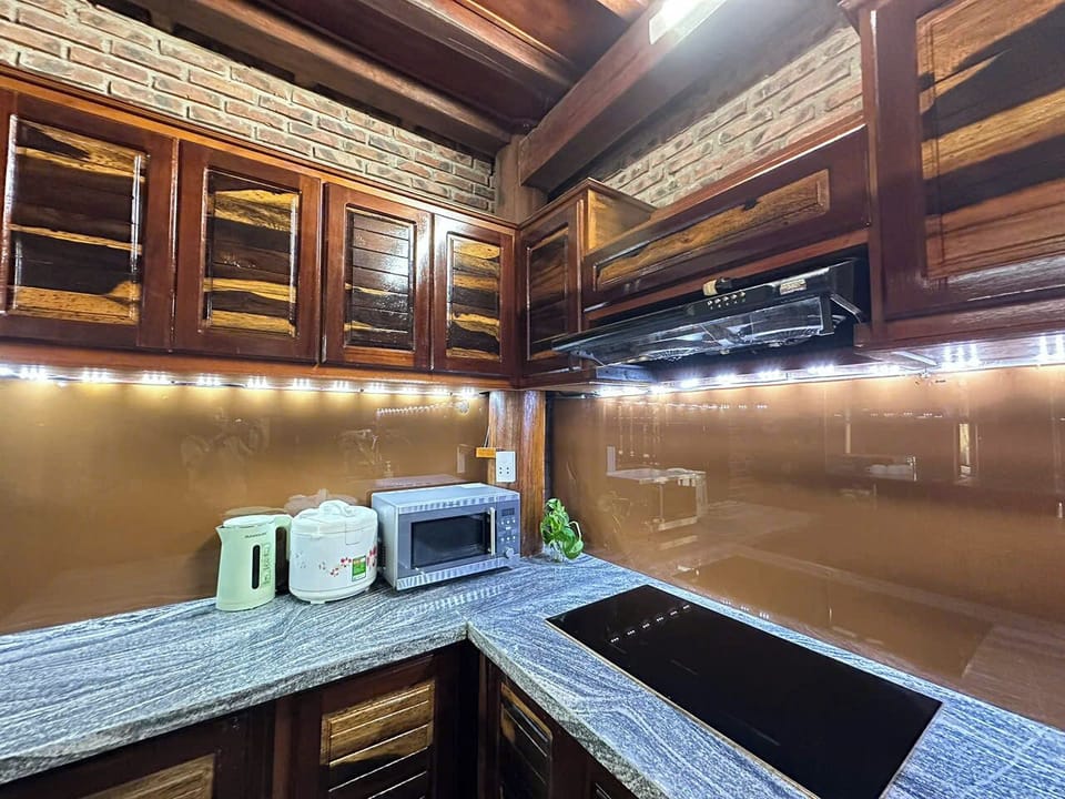 Villa, Garden View | Private kitchen