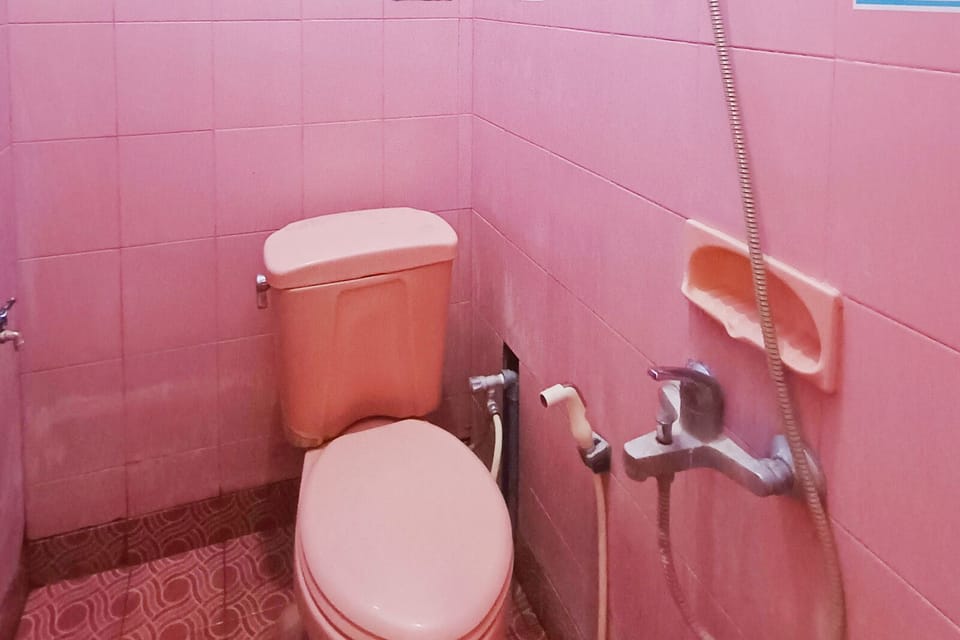 Deluxe Double Room | Bathroom | Towels