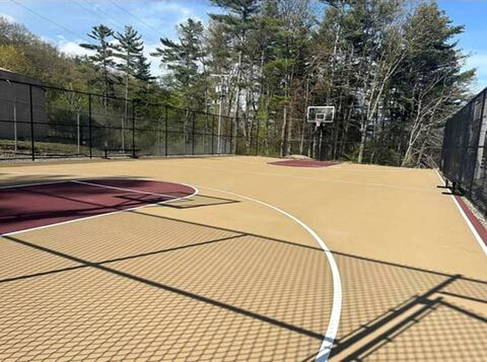 Sport court