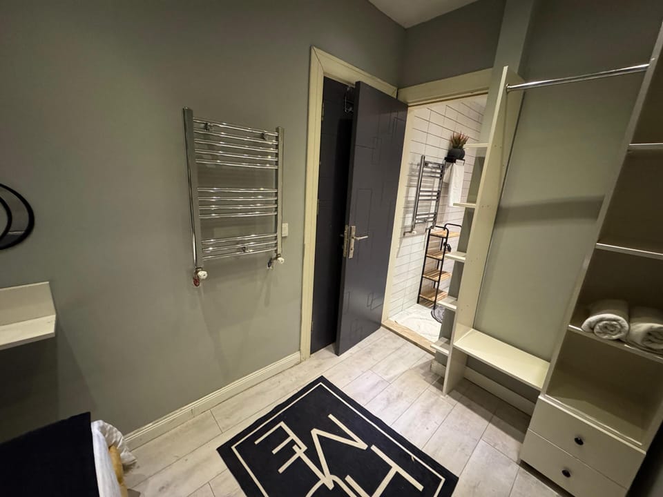 Deluxe Apartment | Interior