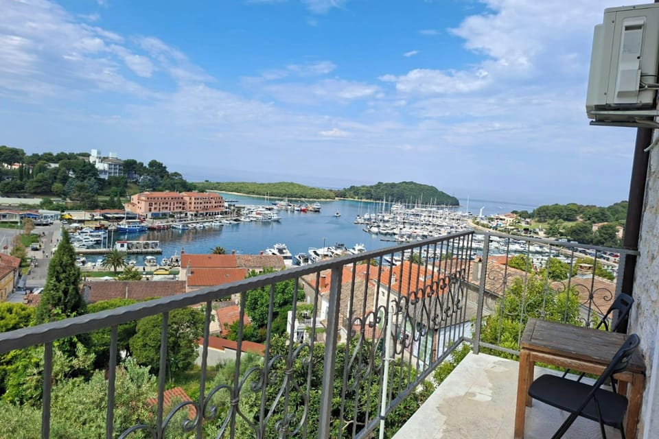 Standard Apartment, 2 Bedrooms, 2 Bathrooms, Mountainside (Bella Vista Vrsar) | Property grounds