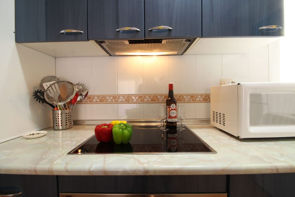 House, Smoking | 2 bedrooms