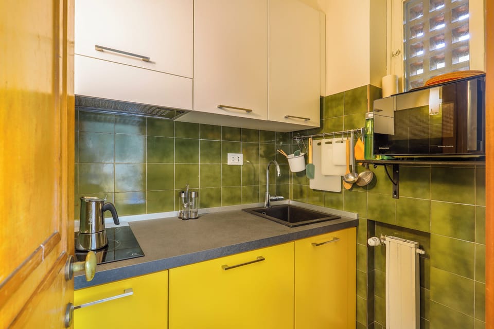 Apartment, Balcony | Private kitchen