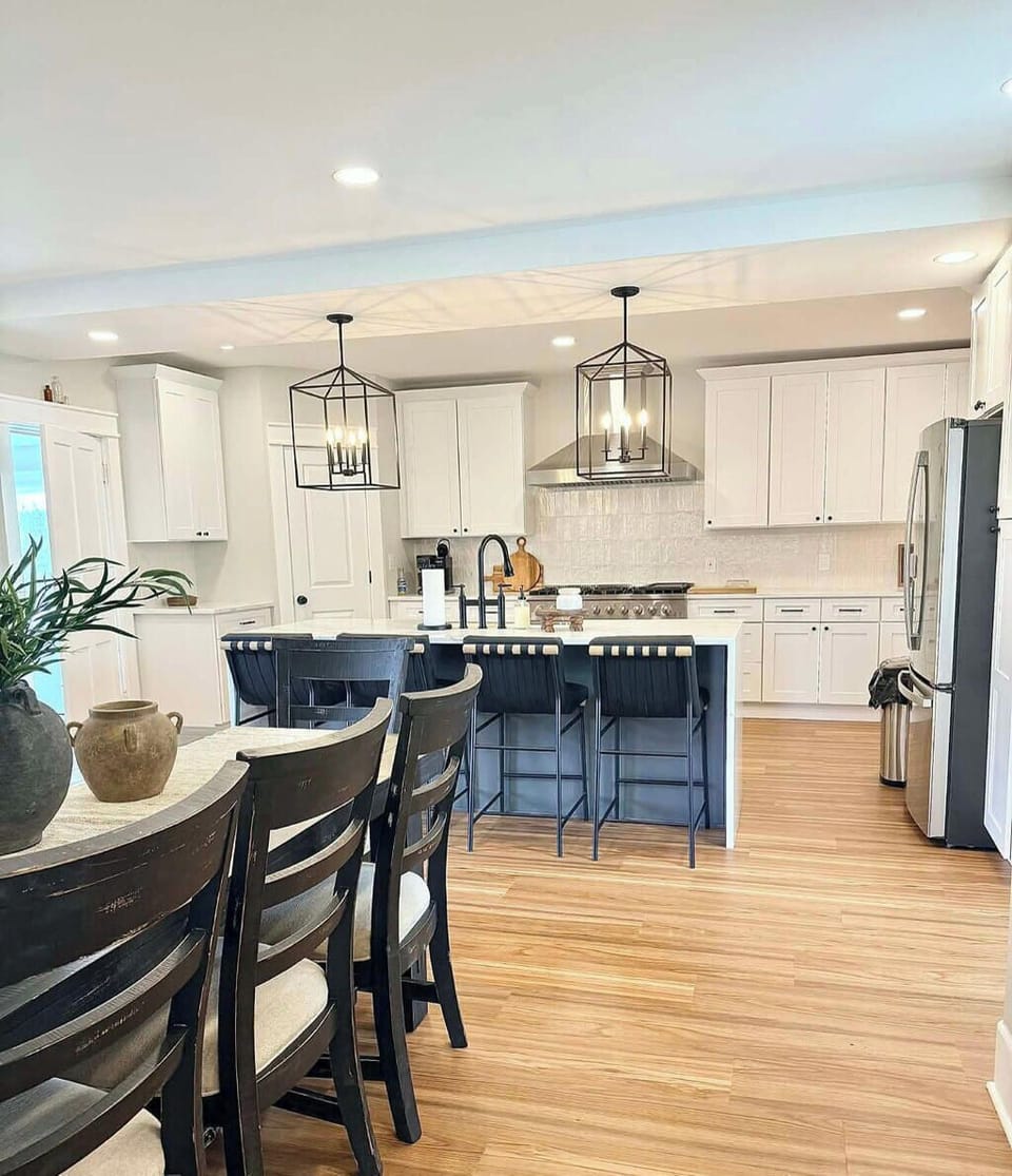 Dining area in the kitchen