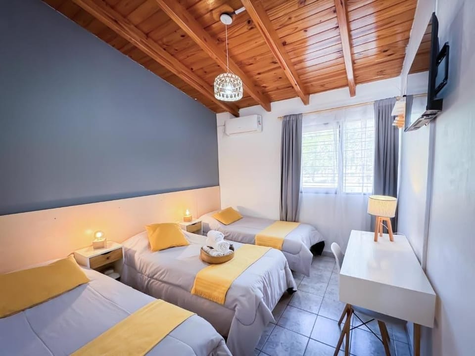 Economy Triple Room, Park View | Free WiFi
