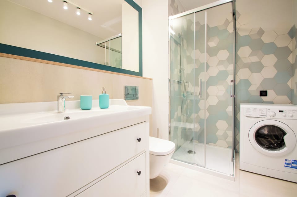 Comfort Apartment | Bathroom