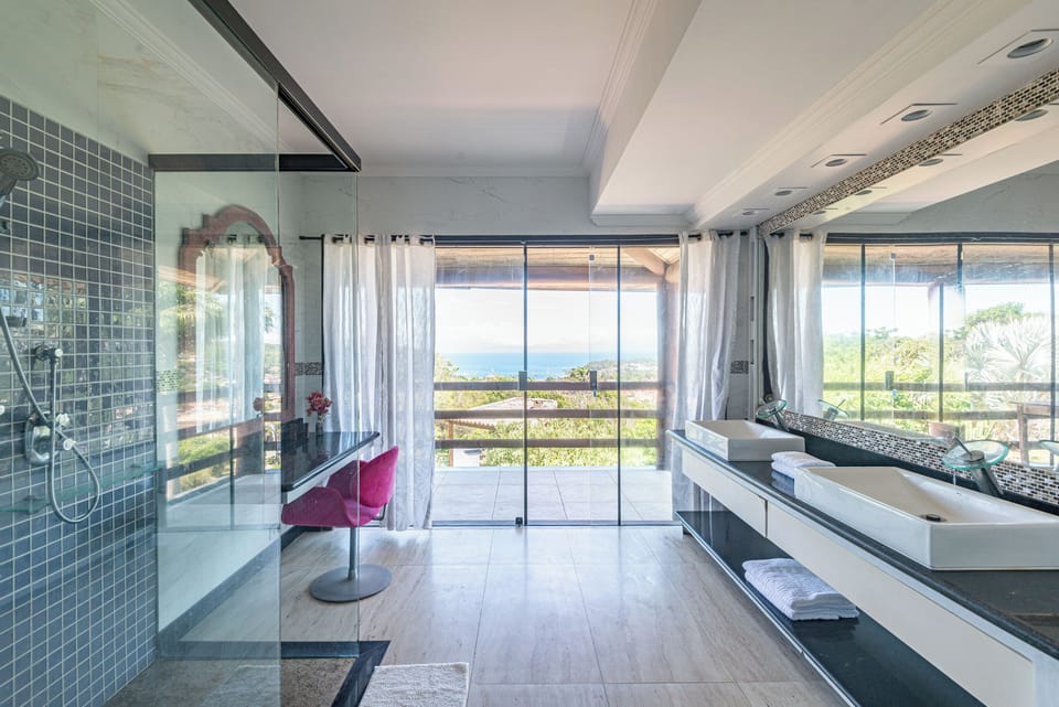 Master Suite | Bathroom