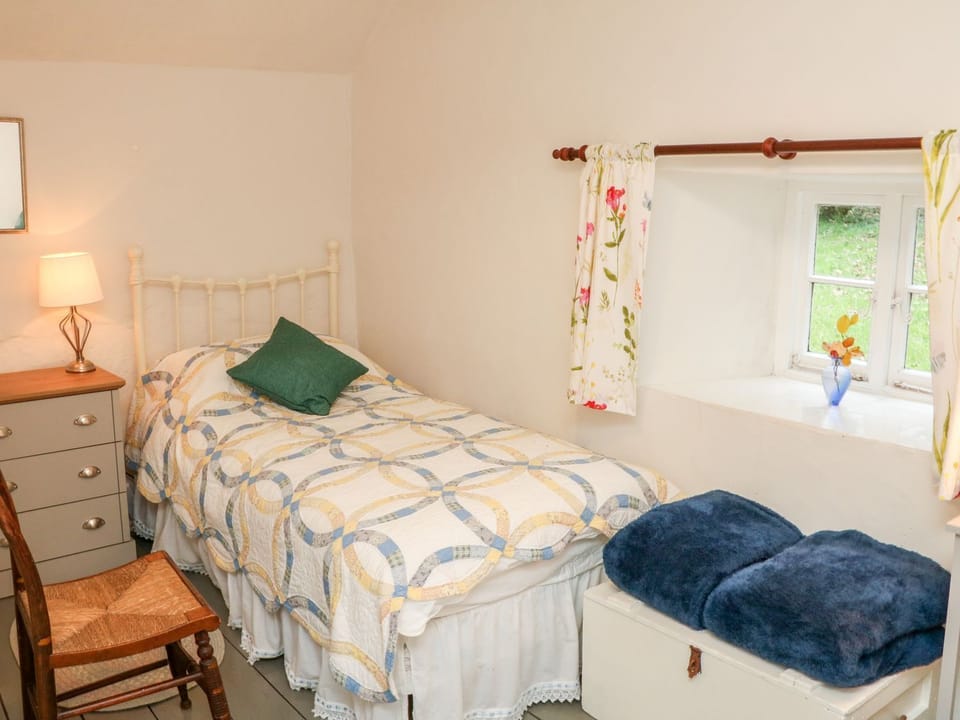 Whitefield Cottage Cottage in North Devon District