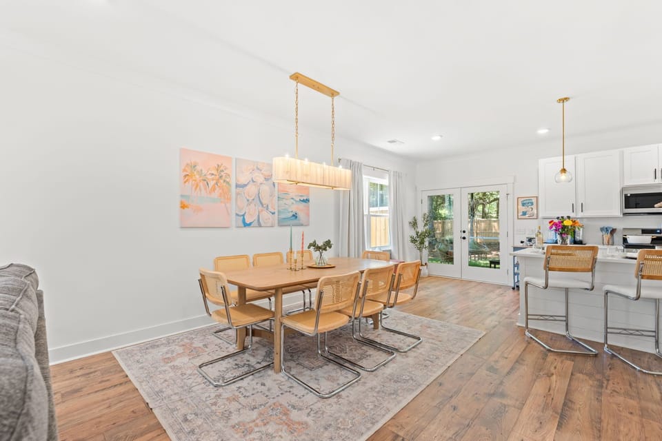 Kitchen Table Seating for 8!
