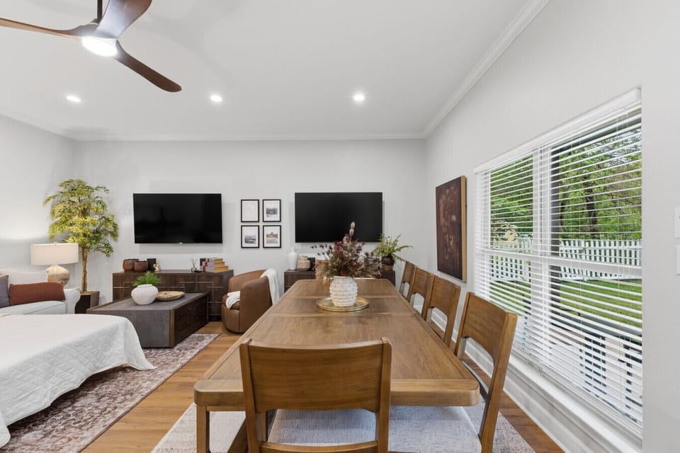 With the sofa bed set up, there is still plenty of room to utilize the dining space.