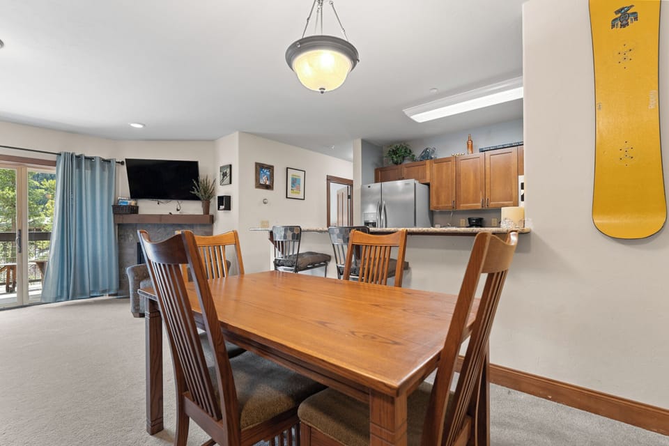 Condo (1 Bedroom) | Property amenity