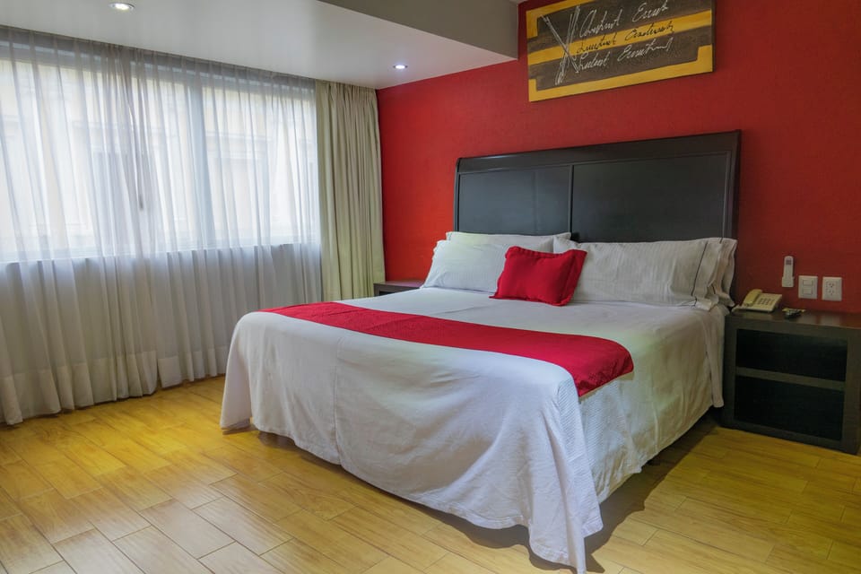 Standard Double Room, 1 King Bed | In-room safe, individually decorated, individually furnished, desk
