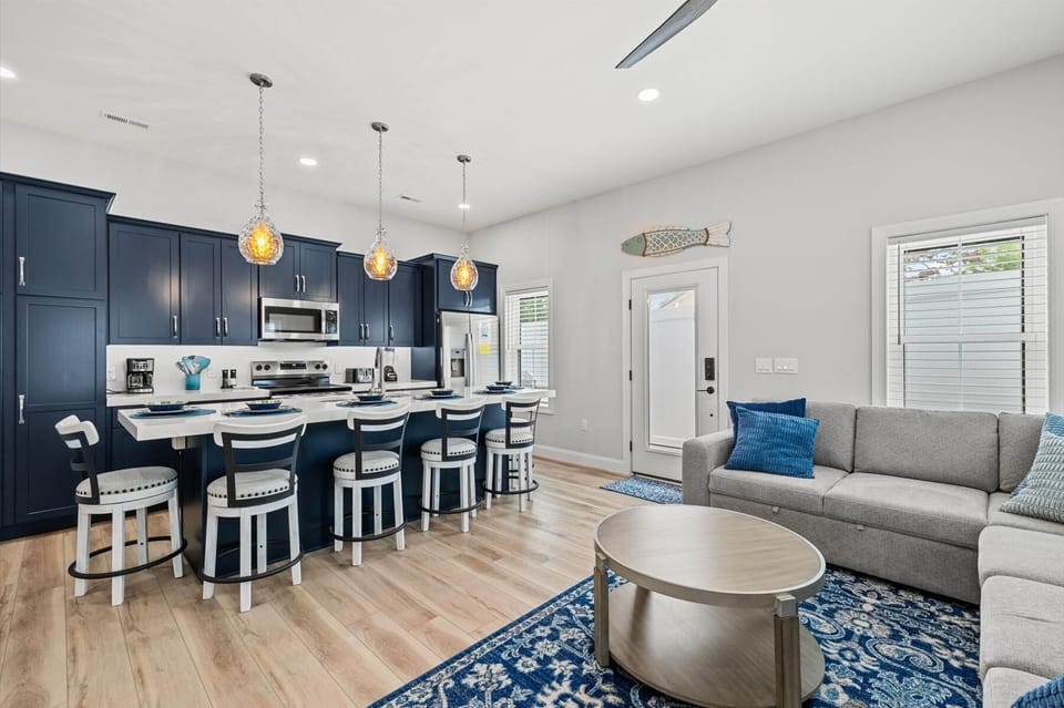 Island Dining to Accommodate Six Guests and Open Concept