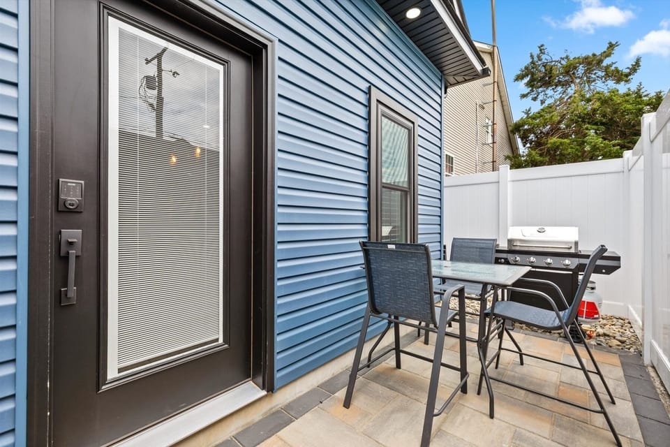 Front Patio with Gas Grill and Seating for Six