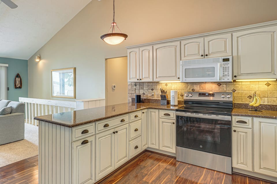 Kitchen | 1st Floor