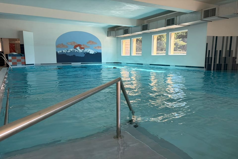 Holiday Home Swimming Pool