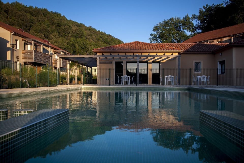 Holiday Home Swimming Pool