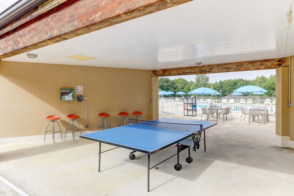 Holiday Home Swimming Pool