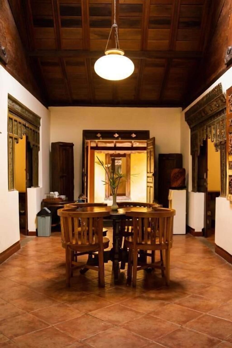 Standard Double or Twin Room, 1 Bedroom, Terrace, Garden View | Dining