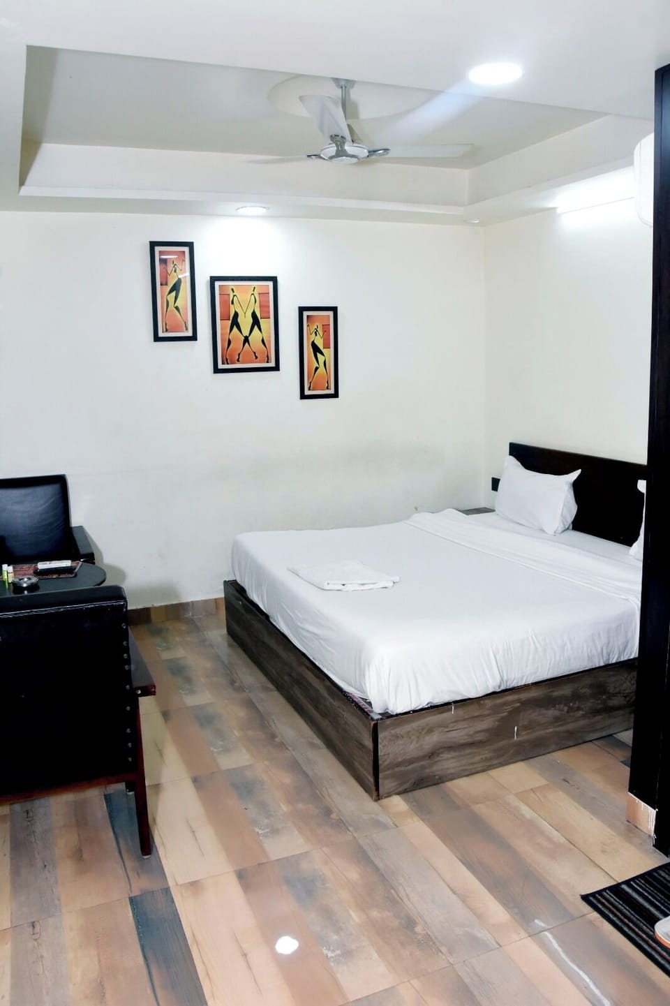 Single Room, City View | Desk, free WiFi
