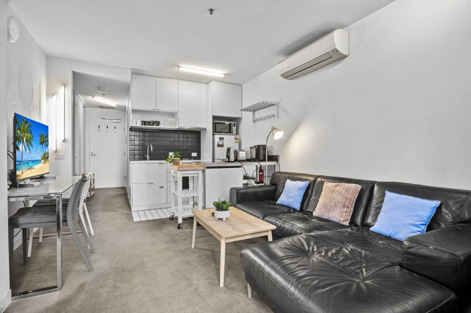 Apartment | Living room