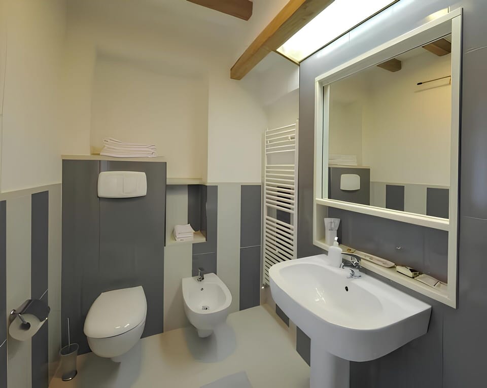 Interior Design, Flooring, Ceiling, Floor, Plumbing Fixture, Bathroom, Room, Sink, Apartment, Plumbing