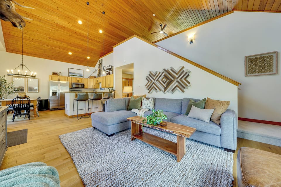 House (2 Bedrooms) | Interior