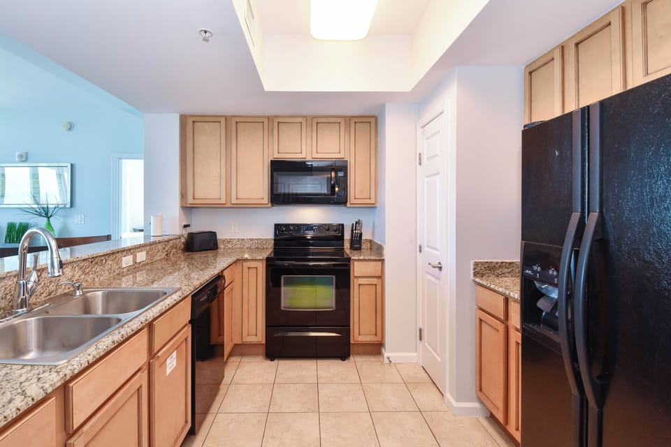 The Palms of Destin 21217 - Kitchen
