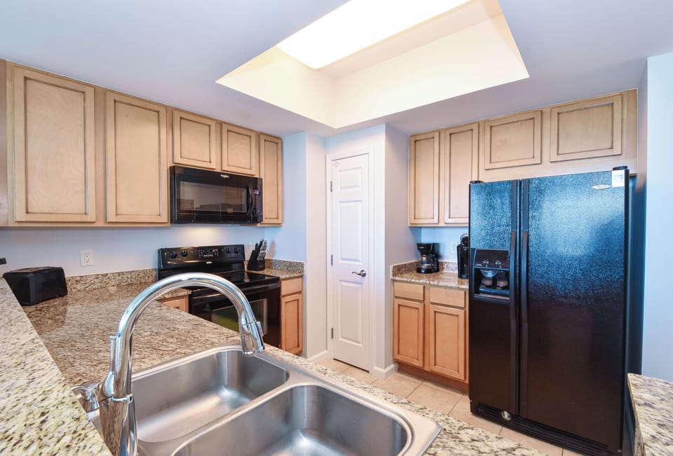 The Palms of Destin 21217 - Fully Equipped Kitchen