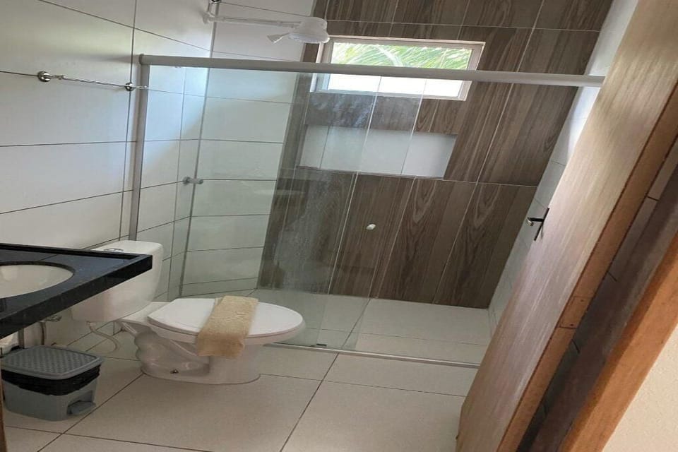Shower, free toiletries, towels, soap