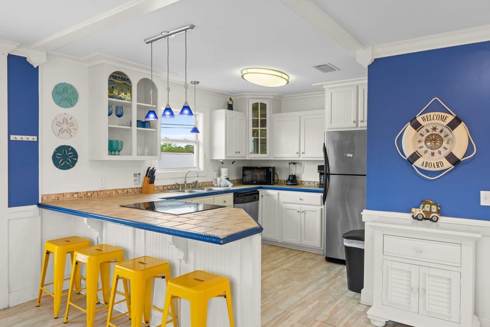 Bar and Kitchen 