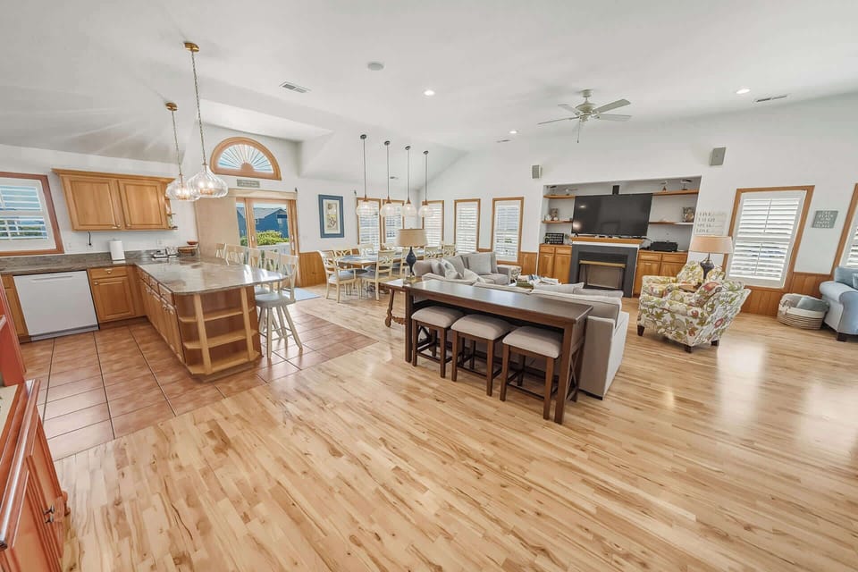 Top Level: Open Great Room, Kitchen and Dining Area